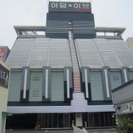 Adam & Eve Hotel Mokpo Buitenkant foto